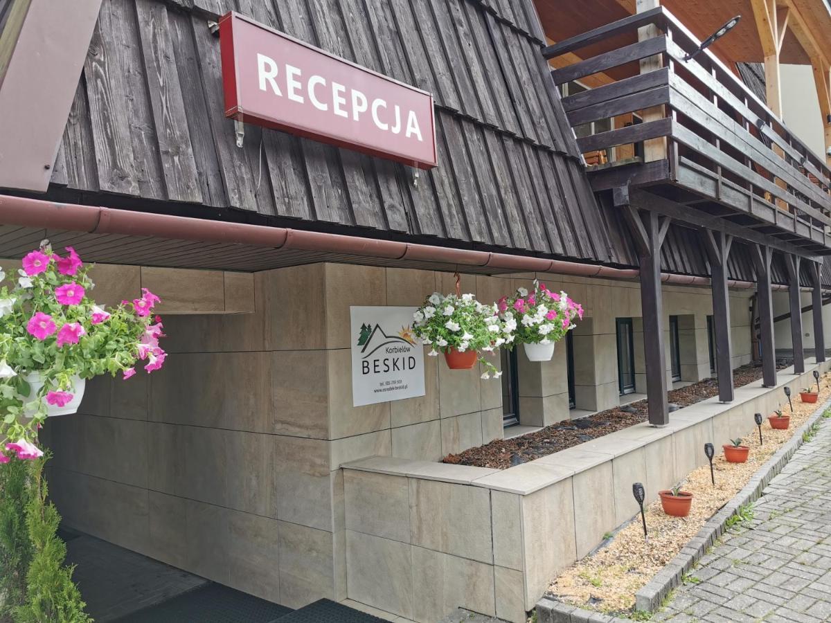 Osrodek Beskid Fizjo & Spa คอร์เบียลุฟ ภายนอก รูปภาพ