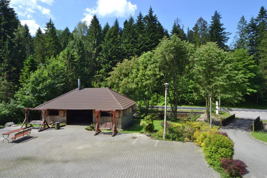 Osrodek Beskid Fizjo & Spa คอร์เบียลุฟ ภายนอก รูปภาพ