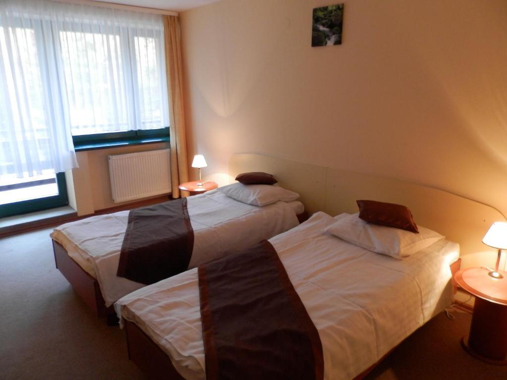 Osrodek Beskid Fizjo & Spa คอร์เบียลุฟ ห้อง รูปภาพ